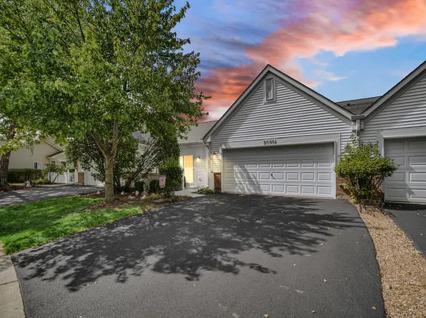 20954 W Blossom Ln, Plainfield, IL 60544