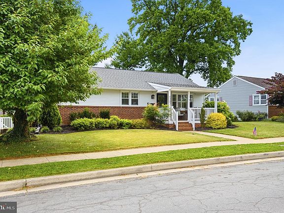 4th image of 1207 McCurley Ave