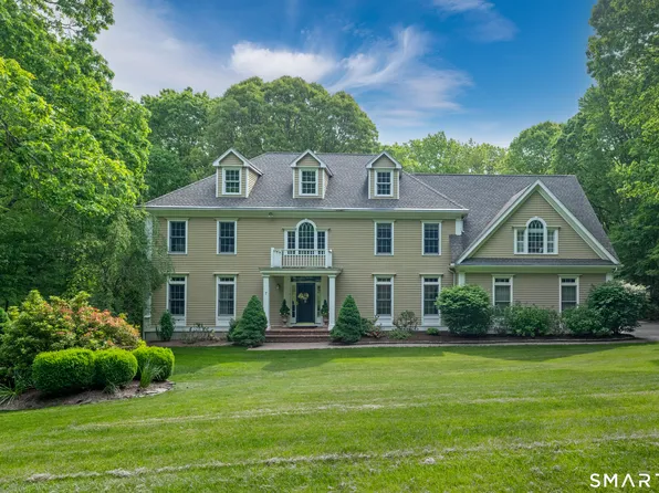 7 Caleb Court, Guilford, CT 06437