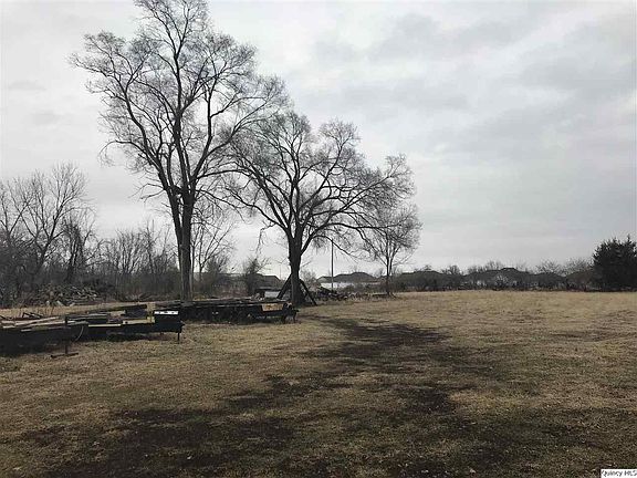 4th image of 2500 N 24th St