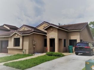 6211 SW 153 Court Rd, Miami, FL 33193