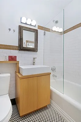 Sold by Corcoran | media 14