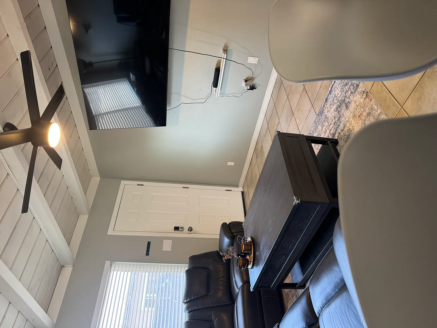 2 bed, 780 sqft, $2,695 — Photo 3