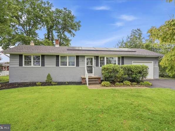 28 Porreca Dr, Millville, NJ 08332