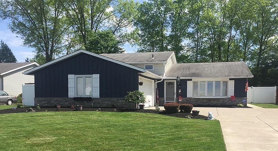 1st image of 20431 Village Green Dr