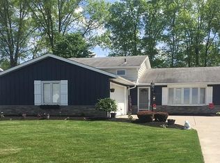 20431 Village Green Dr, Strongsville, OH