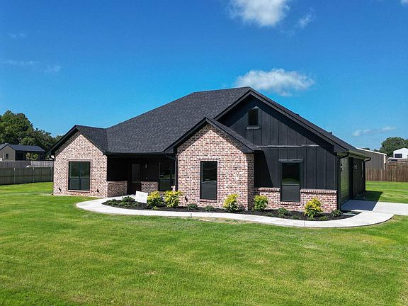 4th image of 138 County Road 2461