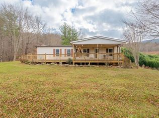 451 Summerfield Rd, Independence, VA 24348