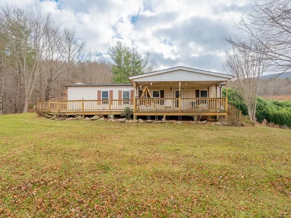 451 Summerfield Rd, Independence, VA 24348