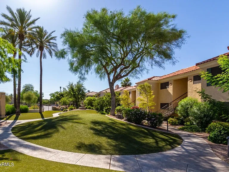 9990 N Scottsdale Rd #1030 — Photo 3