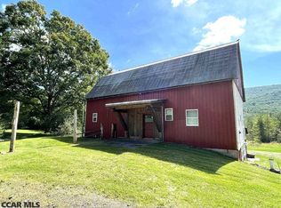 3200 New Lancaster Valley Rd, Milroy, PA 17063