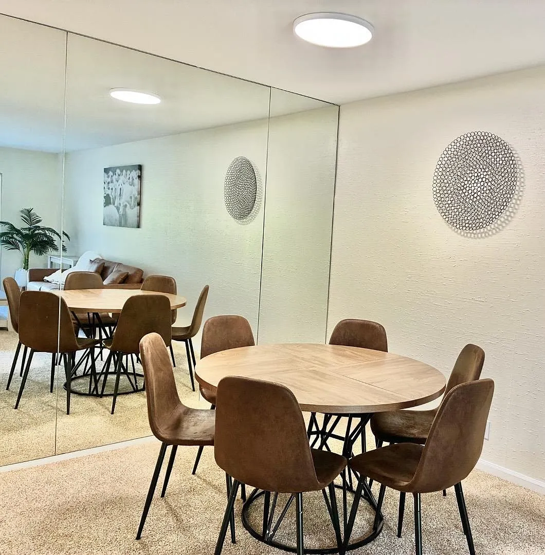 1 bed, 739 sqft, $3,950 — Photo 4