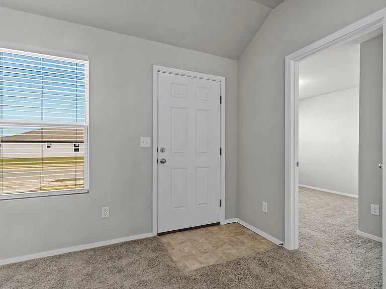 801 Belhaven Rd — Photo 5