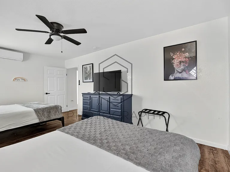 350 Brightwood Ave — Photo 13