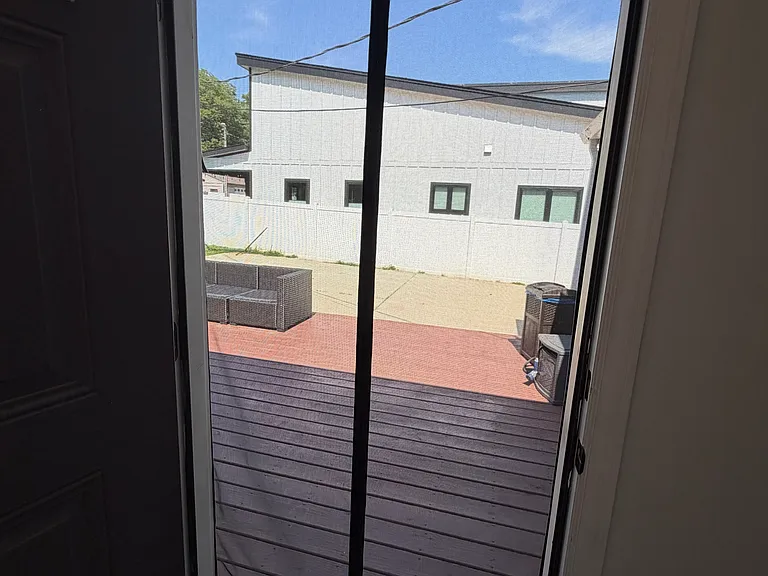 1240 Skyview Rd — Photo 31