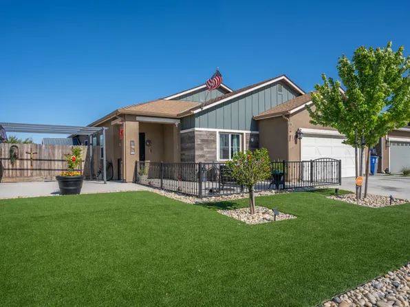 1421 Shoreside Dr, Madera, CA 93637