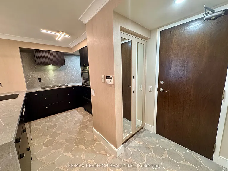 388 Bloor St E #1107 — Photo 24