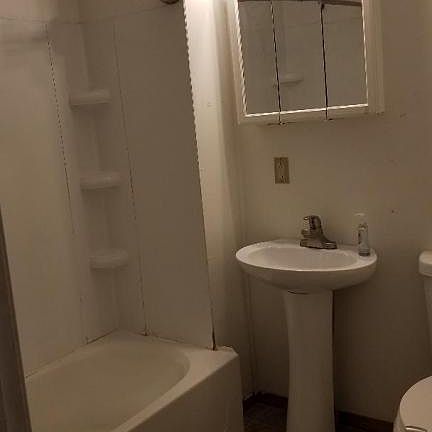 3rd image of 314 McOmber St