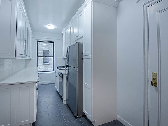 5th image of 350 Central Park W APT 11E