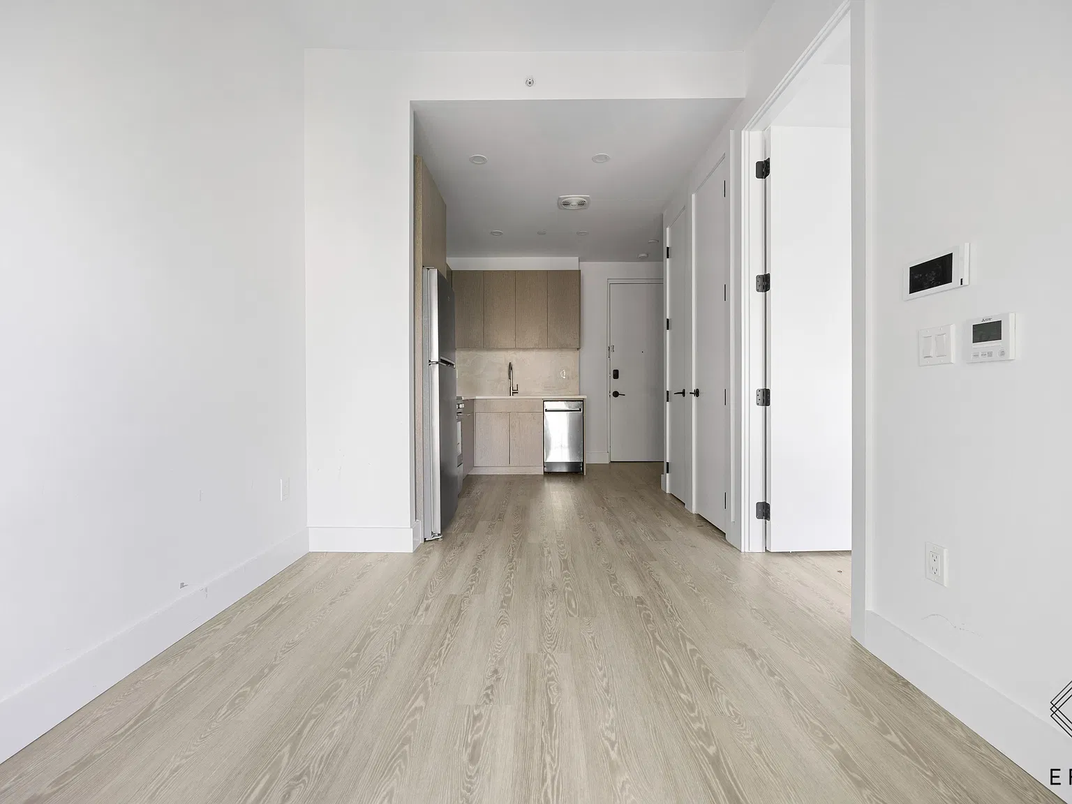 706 East 32nd Street — Photo 2