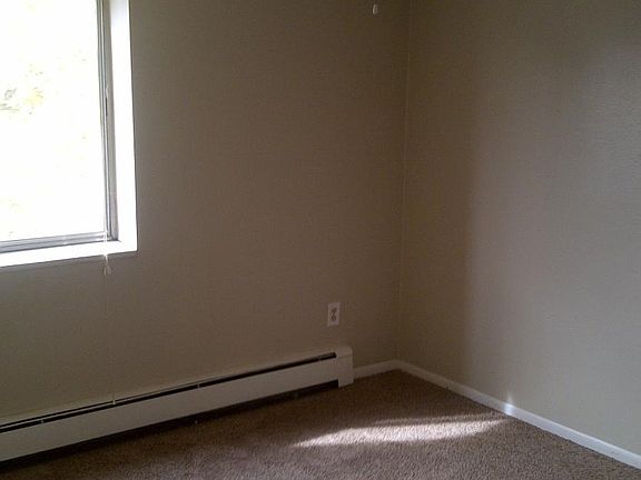 3rd image of 1138 N Corona St APT 102