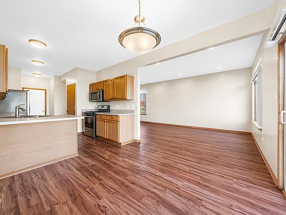5th image of 18505 Bellagio Cir