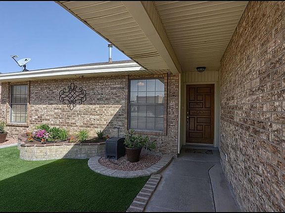 2nd image of 11669 Cedar Crest Dr