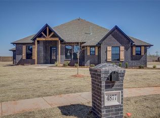 4877 Montie Cir, Tuttle, OK 73089
