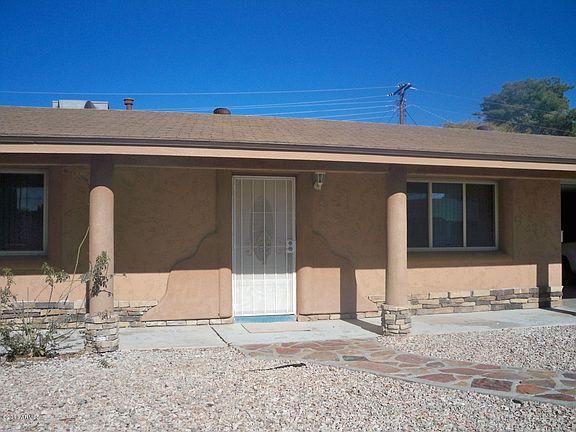 3rd image of 2348 E 3rd Dr