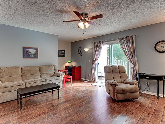 4th image of 5566 Bennington Dr
