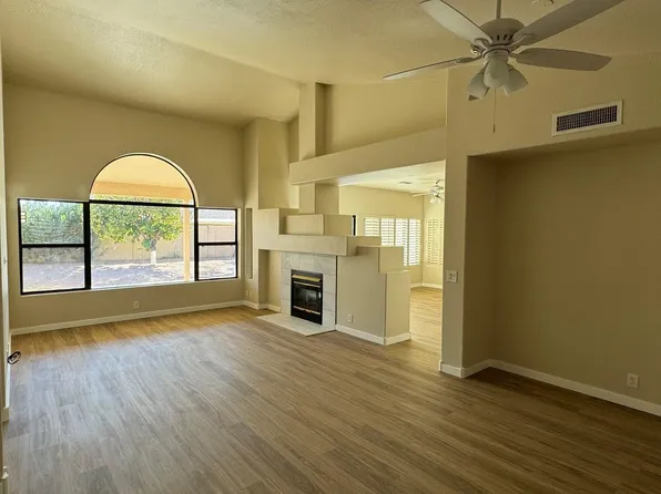 5937 E JENSEN Street, Mesa, AZ 85205