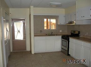 4th image of 5815 N Harris Dr