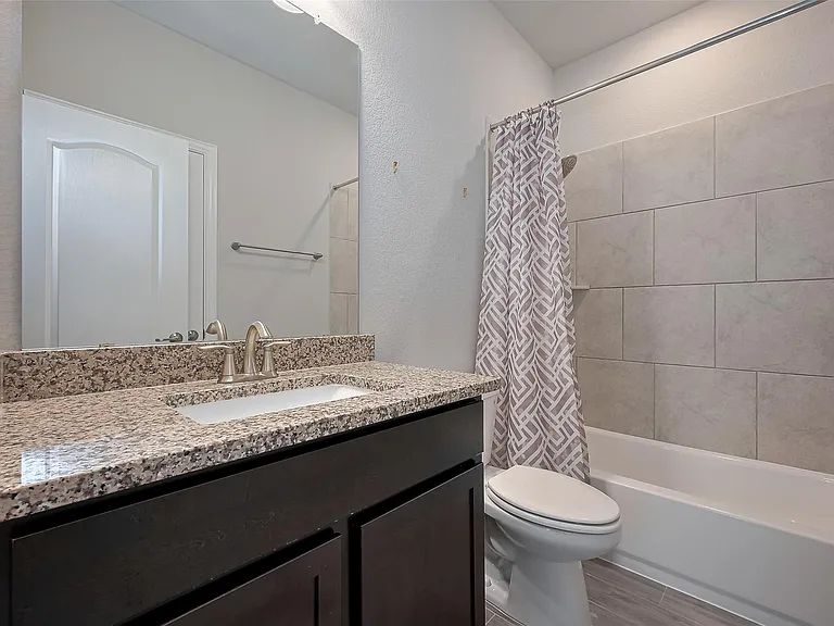 31415 Conover Dr — Photo 23
