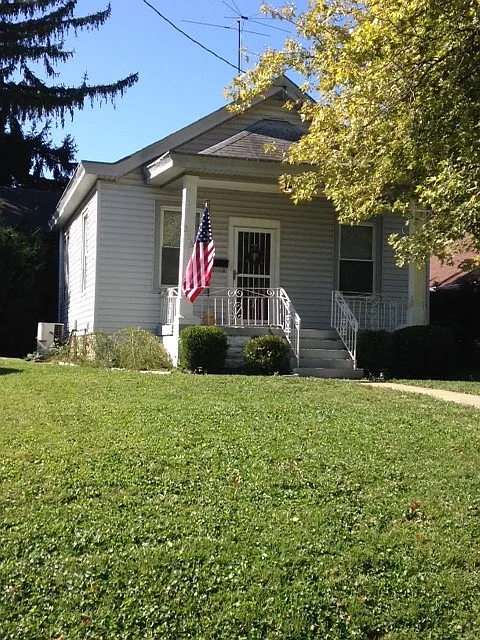 315 Locust St photo 1