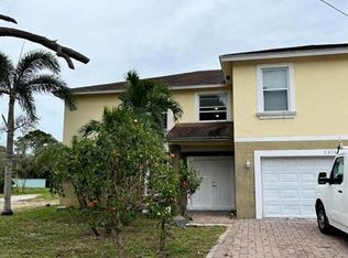 2210 S 34th St, Fort Pierce, FL 34947