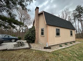 8712 Dalzell Rd, Lower Salem, OH 45745