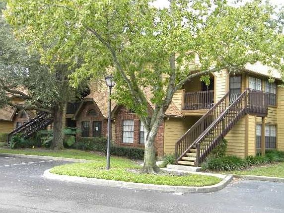 1st image of 390 Woodside Dr Unit 108