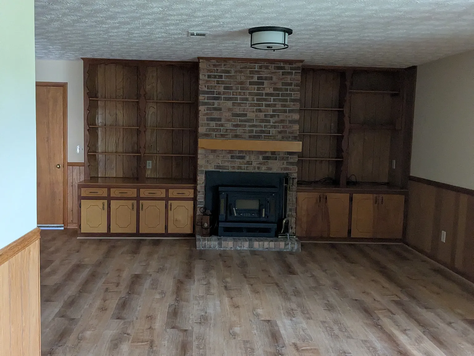 3 bed, 1764 sqft, $1,975 — Photo 3
