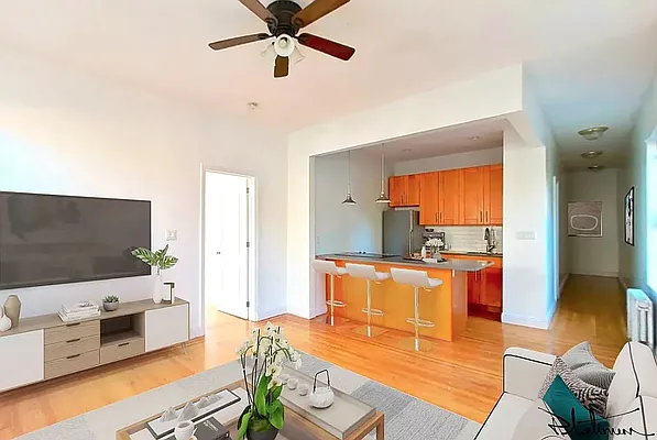 Rented by Platinum Properties | media 9