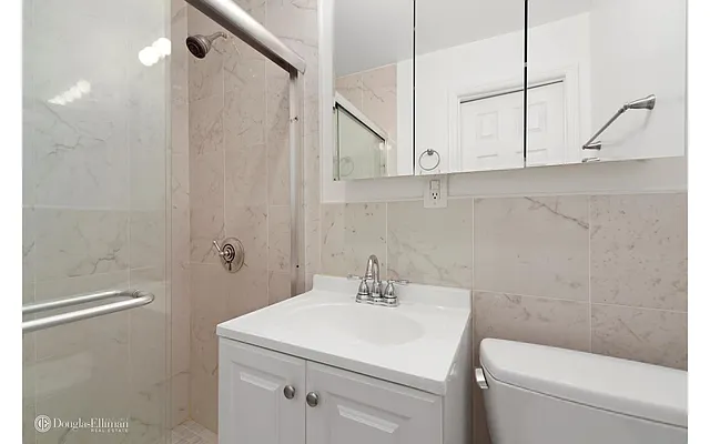 Rented by Douglas Elliman | media 25