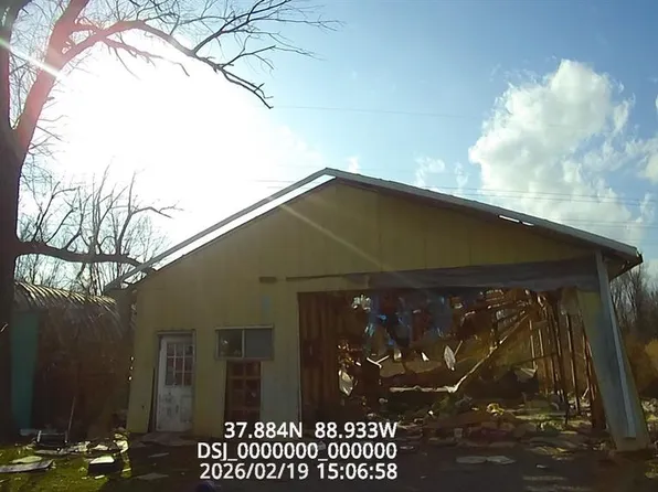 1433 State Highway 37, West Frankfort, IL 62896