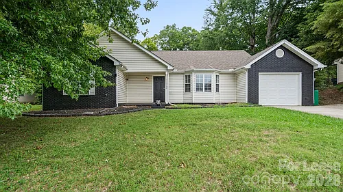 3320 Whitebridge Ln Photo 1