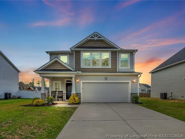 1813 Stackhouse Dr, Fayetteville, NC 28314