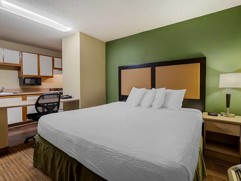 Studio Suite - 1 King Bed