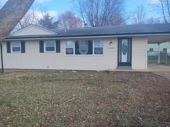 11632 Larimore Rd, Saint Louis, MO 63138