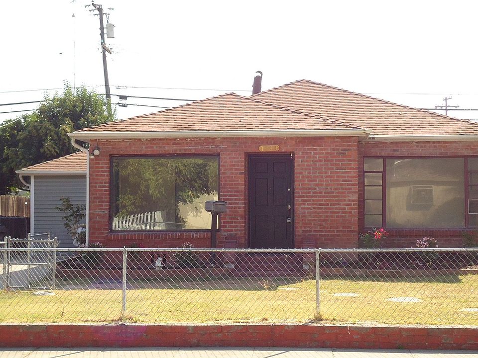 1st image of 1988 W Elmwood Ave