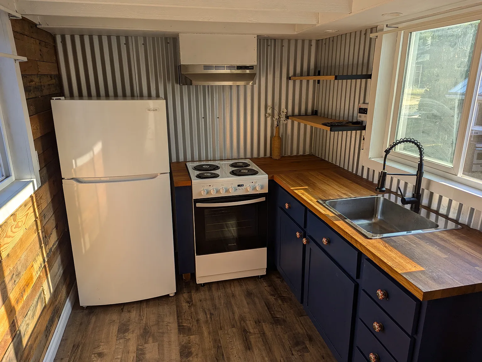 1 bed, 192 sqft, $900 — Photo 4