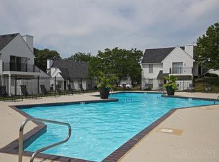 Pinegate, Mission, KS 66202