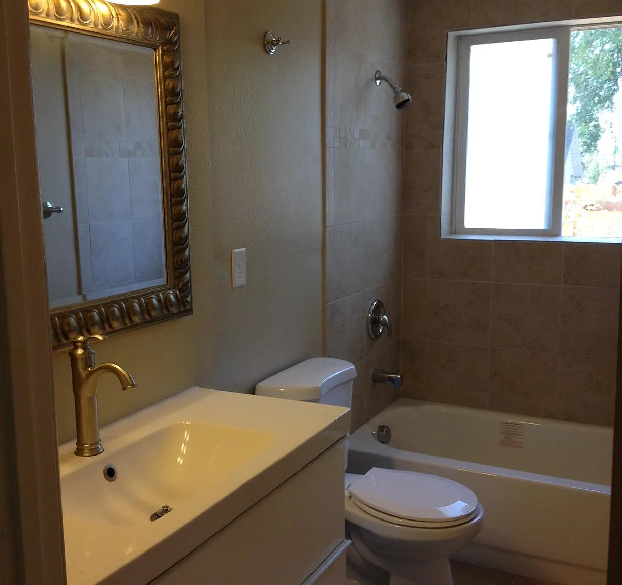 2 bed, 675 sqft, $1,400 — Photo 3