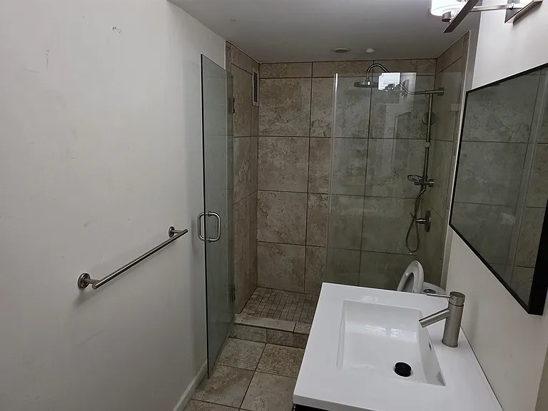 1271 Poplar Ave #508 — Photo 4